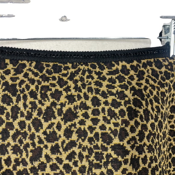 City Chic Animal Print Skirt - Picture 2 of 2